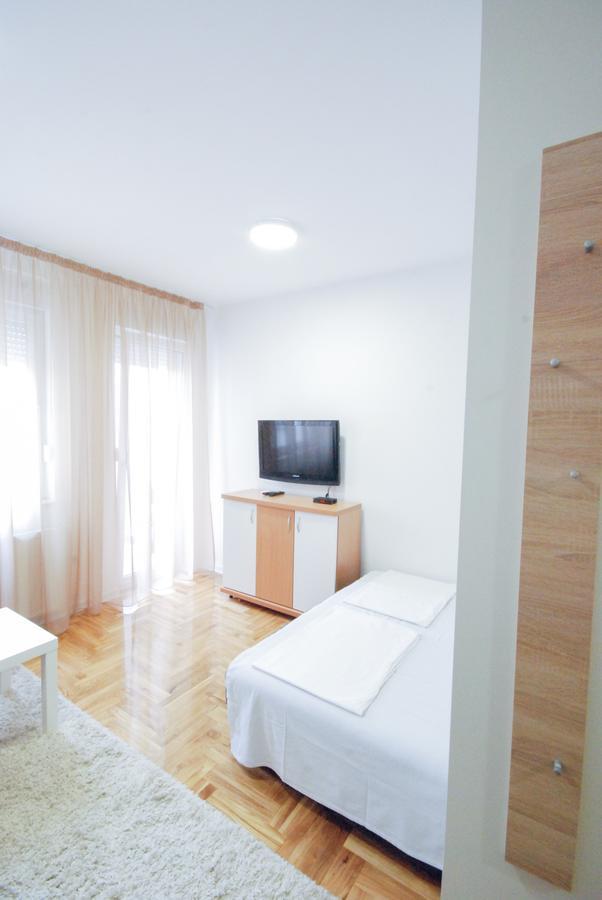 Tiara Apartment 2 Novi Sad Luaran gambar